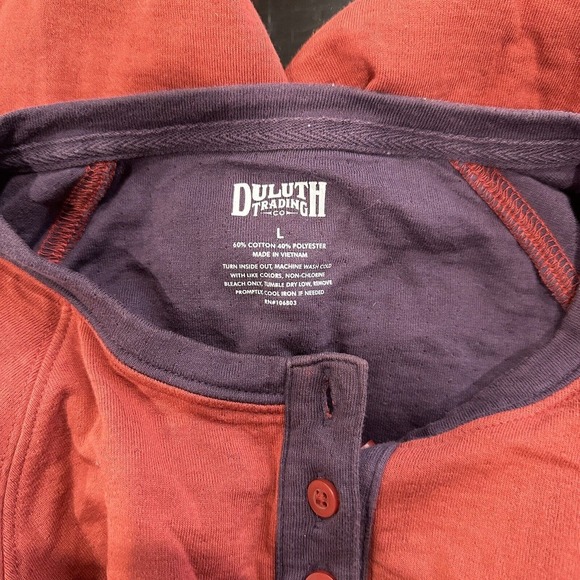 Duluth Trading Mens Large Thick Cotton Henley Pullover Red Purple Long Sleeve - Picture 5 of 7